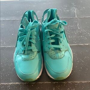 NikeiD Custom Air Huarache Teal Athletic Sneakers